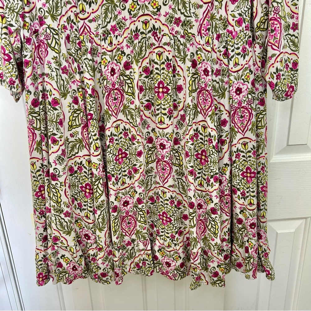 Torrid Pink Floral Keyhole Neckline Challis Skater Dress Size 4X - Picture 4 of 16